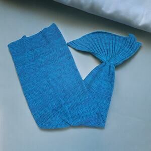Mermaid Tail Blanket Blue Knit